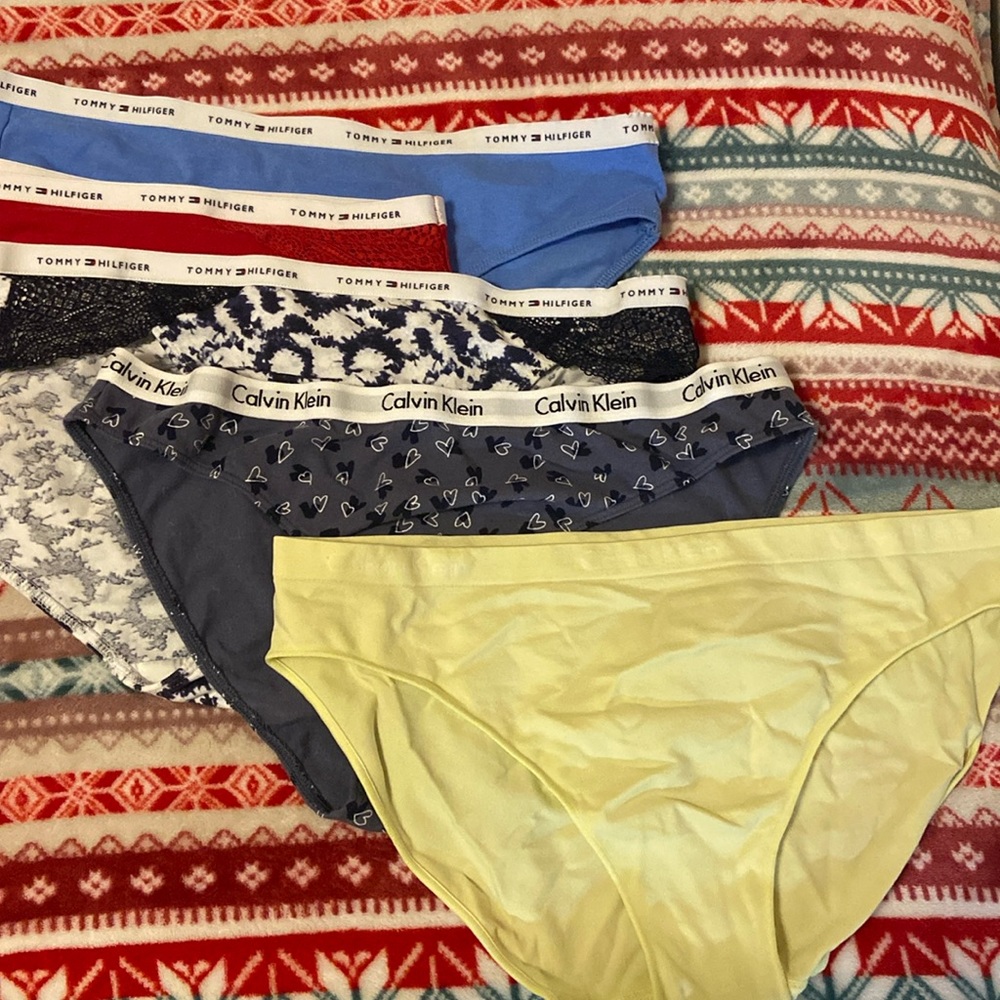 NWOT women’s bikini underwear bundle ⭐️⭐️